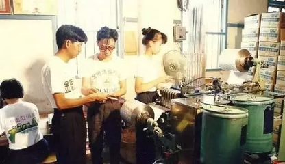 他辞掉铁饭碗,变卖妻子首饰,2000元创业,却卖蚊香赚到手软 | 闽商说_财经_网